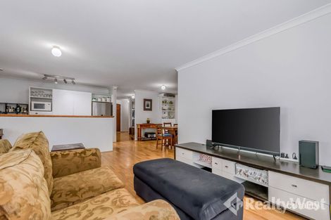 11 Philomel Cl, Redcliffe, WA 6104