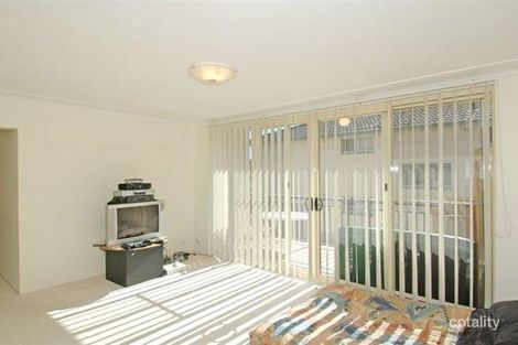 Property photo of 8/6 Wheeler Parade Dee Why NSW 2099