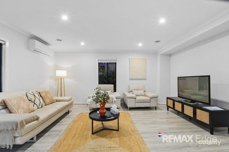 Property photo of 40 Evesham Drive Point Cook VIC 3030