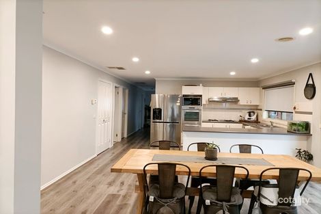 Property photo of 30 Elcan Avenue Cranbourne West VIC 3977