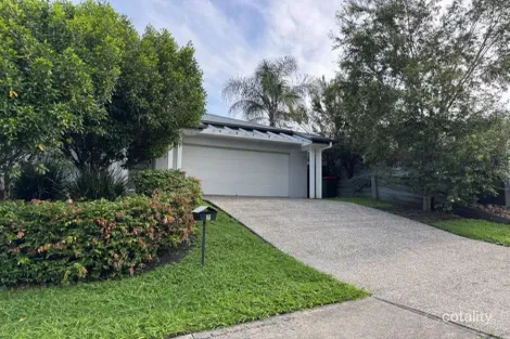 Property photo of 7 Logan Crescent Oxenford QLD 4210