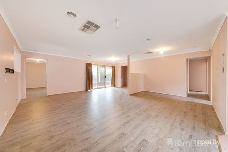 Property photo of 90 Strabane Way Hampton Park VIC 3976