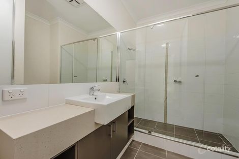 Property photo of 24/4 Urban Lane Ellenbrook WA 6069