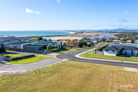 Property photo of 12 Andrews Place Bridport TAS 7262