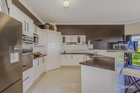 Property photo of 30 Amethyst Court Carrara QLD 4211