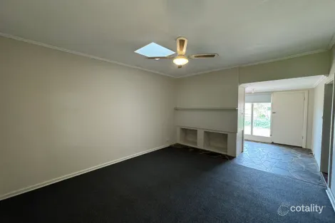 Property photo of 51 Sedgehill Road Elizabeth North SA 5113