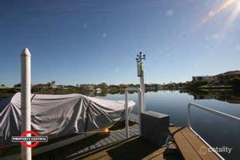 Property photo of 32 Parkwater Terrace Helensvale QLD 4212