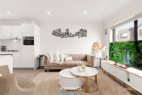 Property photo of 4 Banrock Place Wollert VIC 3750