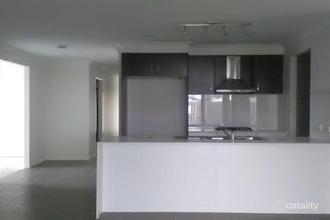 Property photo of 15 Lillypilly Drive Ripley QLD 4306