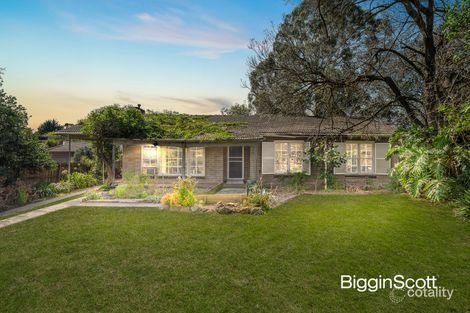 41 Johnson Dr, Glen Waverley, VIC 3150