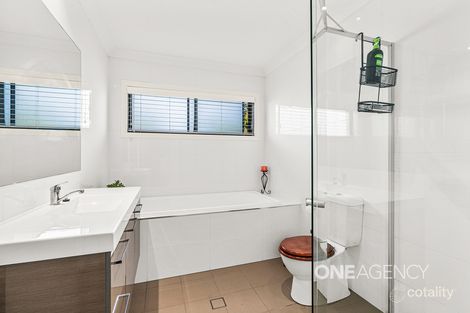 Property photo of 52 Coaster Circuit Vincentia NSW 2540