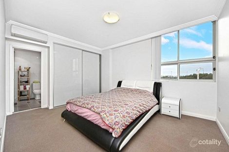 Property photo of N306/81-86 Courallie Avenue Homebush West NSW 2140
