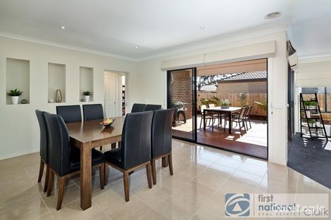 Property photo of 63 Summerhill Boulevard Drouin VIC 3818