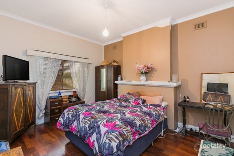 Property photo of 38 Gibson Street Beaconsfield WA 6162