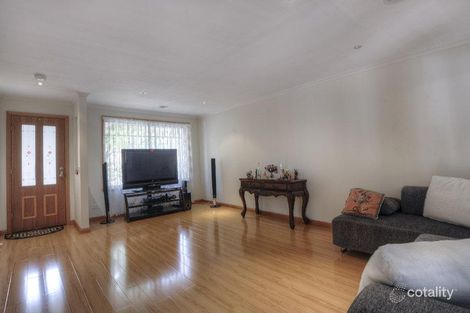 Property photo of 2 Mardis Place South Morang VIC 3752