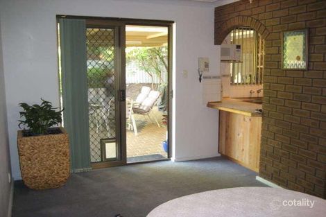 Property photo of 11 Graphic Court Beldon WA 6027