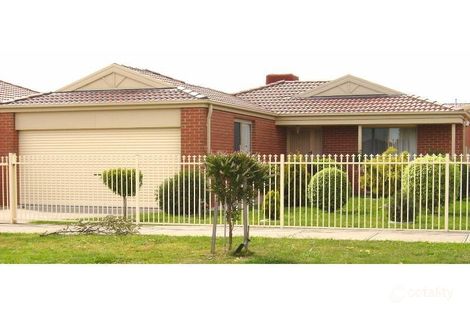 145 Cairns Rd, Hampton Park, VIC 3976