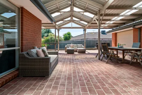 Property photo of 14 Collina Court Langwarrin VIC 3910