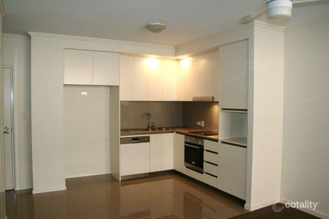 Property photo of 25/10 Ben Lexcen Place Robina QLD 4226