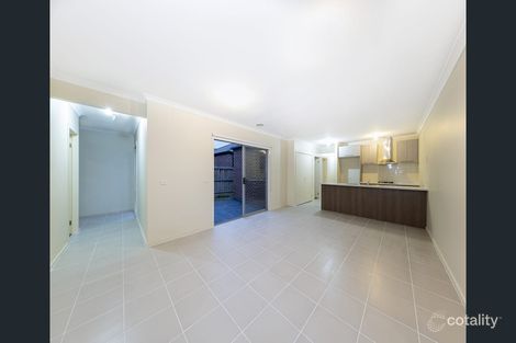 Property photo of 11 Beachside Crescent Point Cook VIC 3030