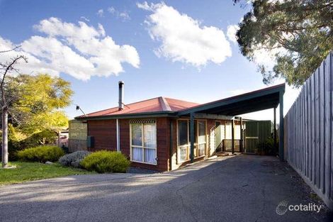 51 Sugarloaf Dr, Chirnside Park, VIC 3116