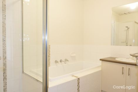 Property photo of 17 Obrien Parade Pakenham VIC 3810