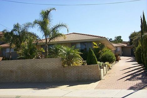 2/17 Marwood Way, Willetton, WA 6155