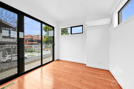 Property photo of 81 Bent Street McKinnon VIC 3204