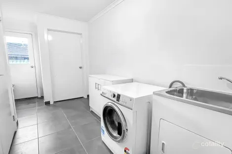 Property photo of 33 Channing Drive Koroit VIC 3282
