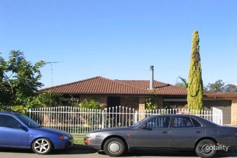 25 Raphael St, Greenfield Park, NSW 2176