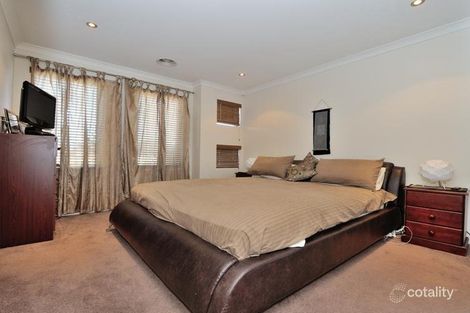 9 Miltona Dr, Secret Harbour, WA 6173