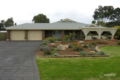 Property photo of 35 Max Fatchen Drive Angle Vale SA 5117