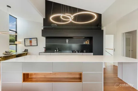 1 The Point, Tura Beach, NSW 2548