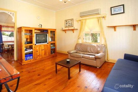 Property photo of 2384 Wynnum Road Wynnum QLD 4178