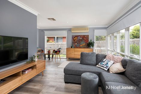 Property photo of 33 Sellick Drive Croydon VIC 3136