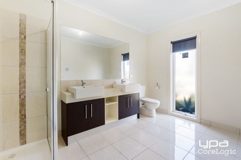 Property photo of 45 Wylie Circuit Burnside Heights VIC 3023