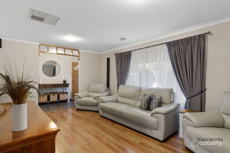 Property photo of 4 Emelia Jane Close Woodcroft SA 5162