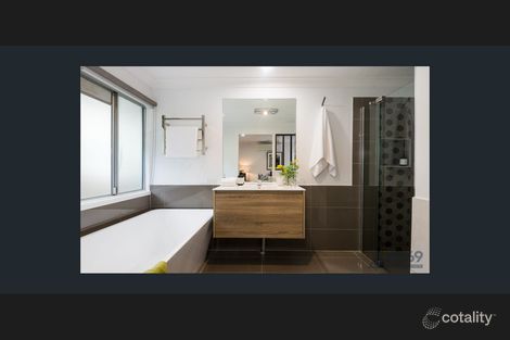 Property photo of 10 Brindabella Street Chapel Hill QLD 4069