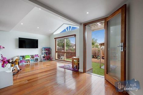 Property photo of 10 Keith Grove Keilor East VIC 3033