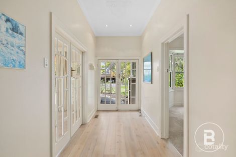 Property photo of 9 Crocker Street Lake Wendouree VIC 3350