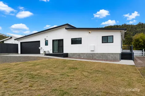 Property photo of 2 Wallace Avenue Bicheno TAS 7215