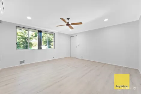 Property photo of 10 Redtingle Road Camillo WA 6111
