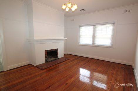 Property photo of 8/5 Ormond Esplanade Elwood VIC 3184