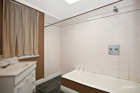 Property photo of 17 McKinnon Street Camperdown VIC 3260