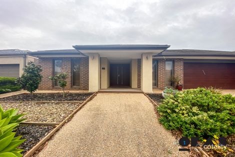 Property photo of 22 Viola Avenue Point Cook VIC 3030