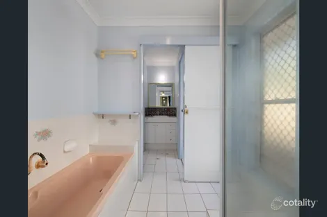 Property photo of 17 Aspect Drive Victoria Point QLD 4165