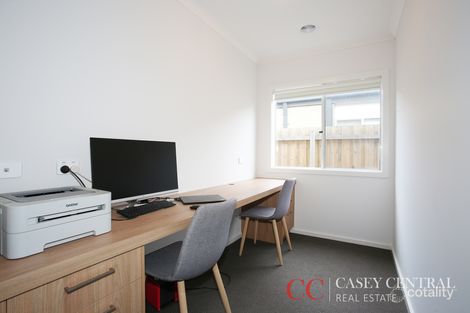 Property photo of 7/14 Sylvanwood Crescent Narre Warren VIC 3805