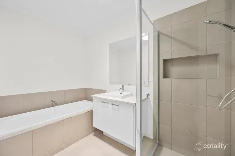 Property photo of 44 Caesar Street Officer VIC 3809