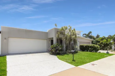 13 Saint Clair St, Maroochydore, QLD 4558