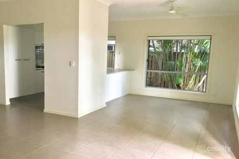 Property photo of 3/16-18 Geoff Wolter Drive West Molendinar QLD 4214